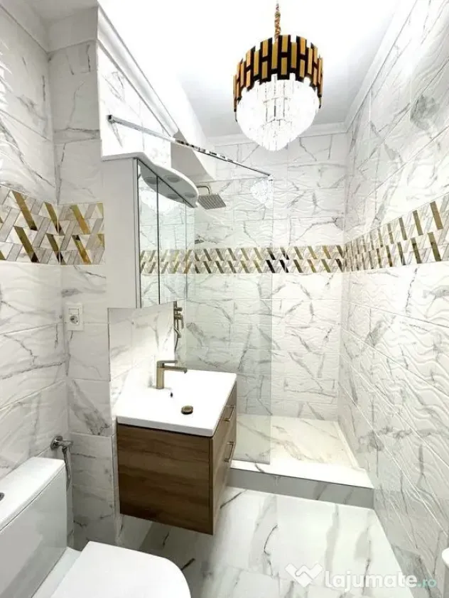 Garsoniera langa Magazinul Tomis - Constanta (Constanta)