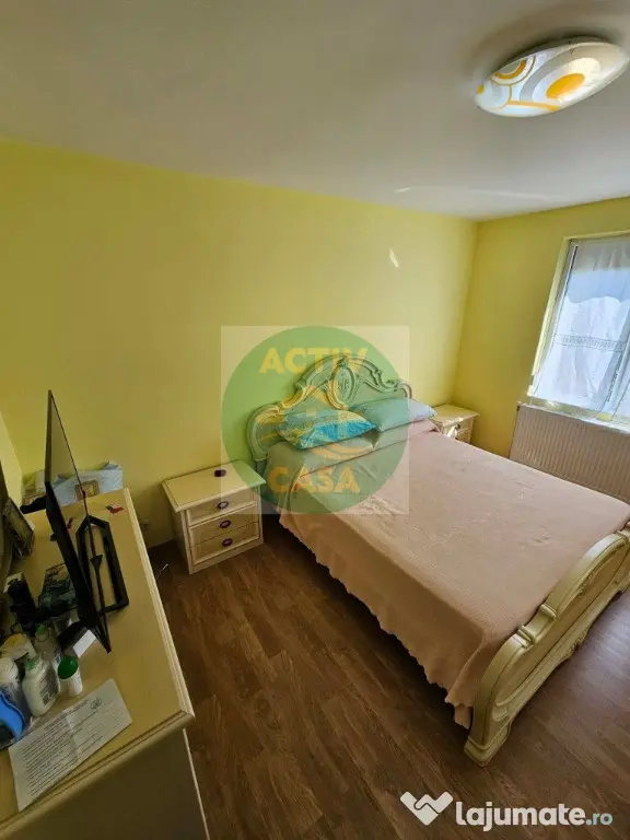 APARTAMENT 2CAMERE DEVÂNZARE – ETAJ 1, BULEVARDUL CENTRAL - Roman (Neamt)
