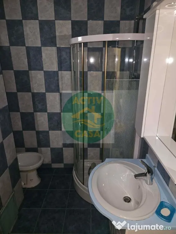APARTAMENT 2CAMERE DEVÂNZARE – ETAJ 1, BULEVARDUL CENTRAL - Roman (Neamt)