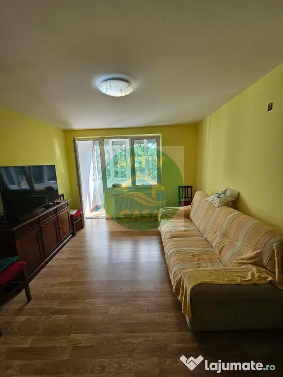 APARTAMENT 2CAMERE DEVÂNZARE – ETAJ 1, BULEVARDUL CENTRAL - Roman (Neamt)