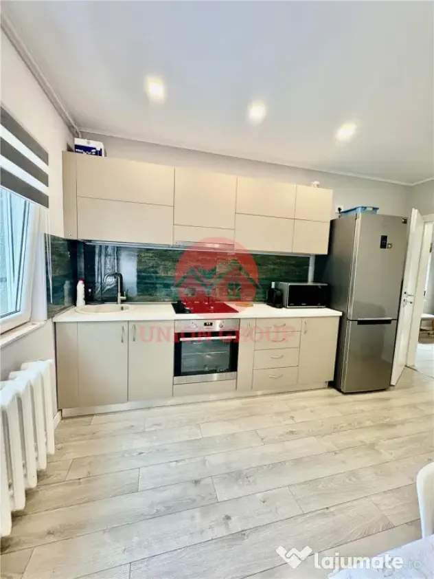 Apartament 2 Camere Semidecomandat de #206;nchiriat Faleza N - Constanta (Constanta)