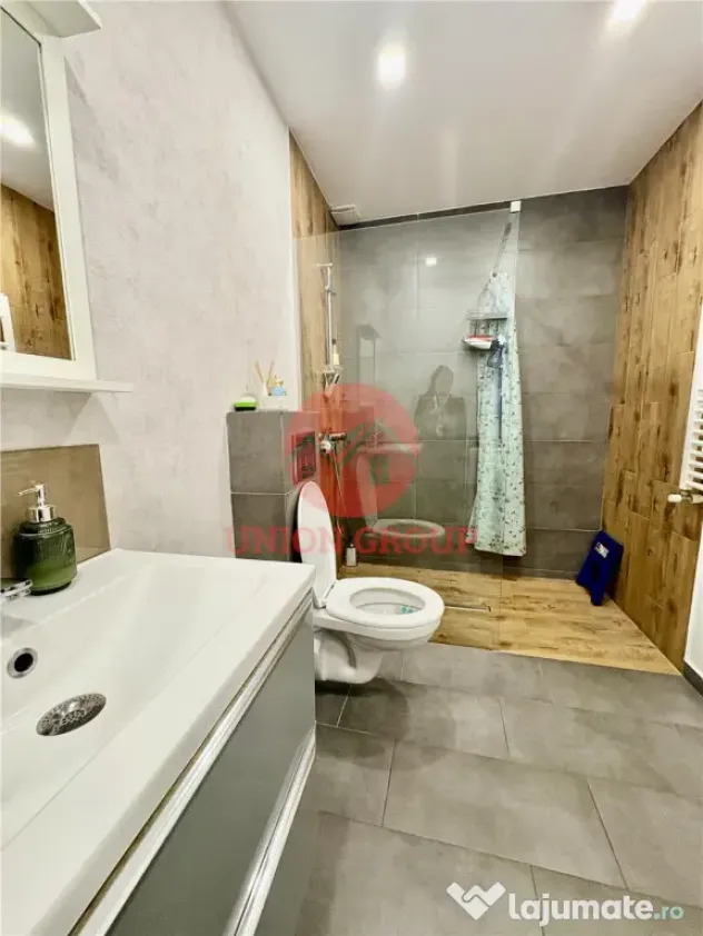 Apartament 2 Camere Semidecomandat de #206;nchiriat Faleza N - Constanta (Constanta)