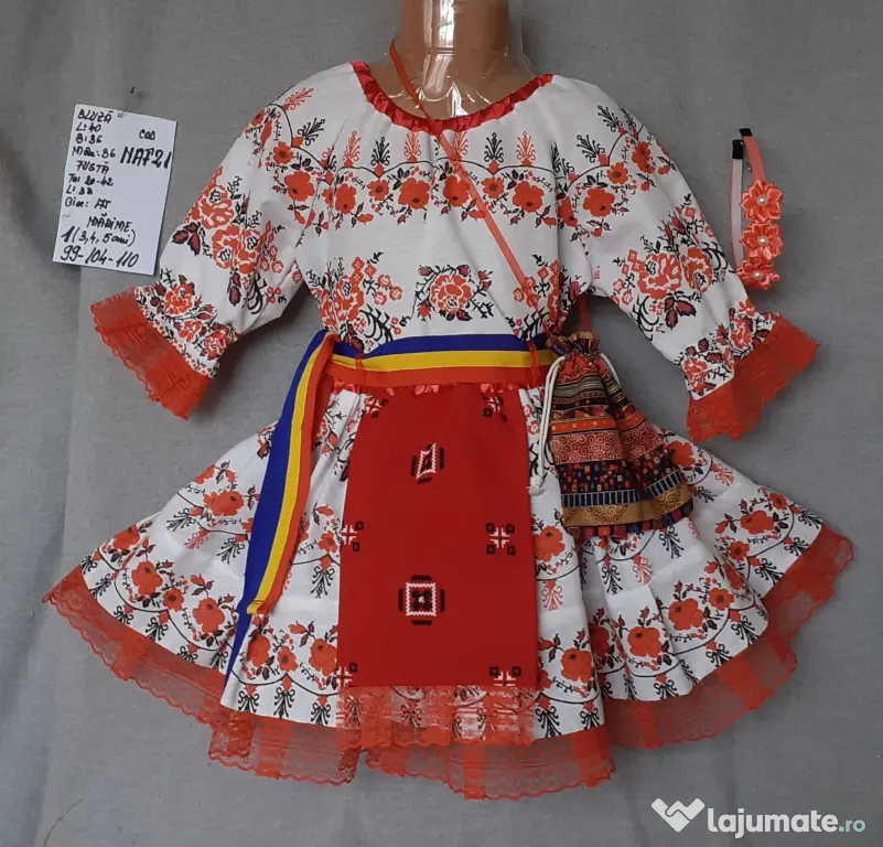 Costum popular pentru copii 3-4-5 ani, 175 lei