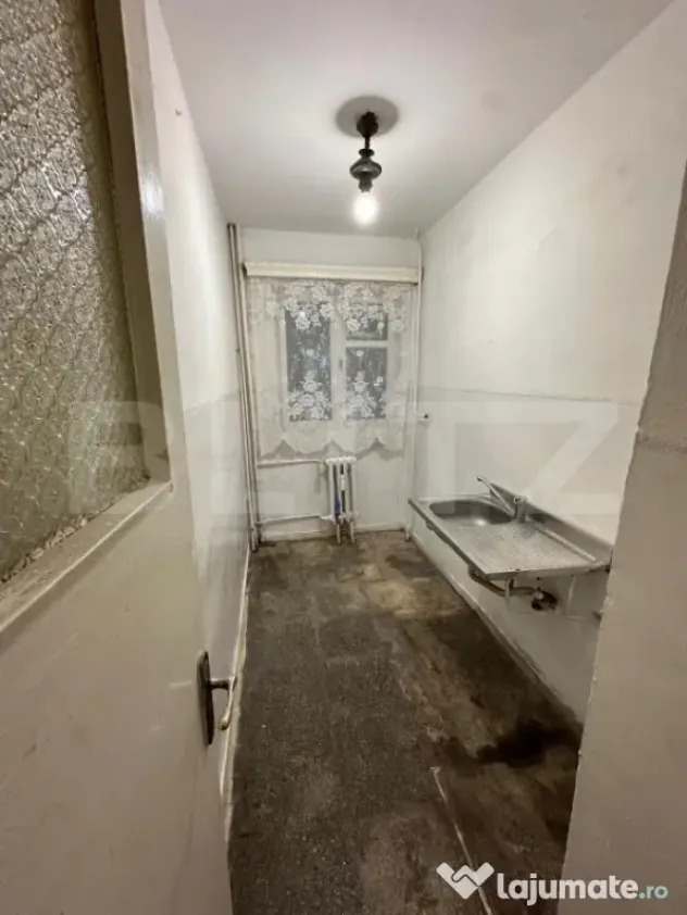 Apartament 2 camere, 43 mp, zona Liceului Spiru Haret - Suceava (Suceava)
