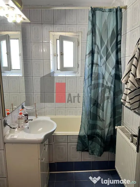 3 camere vizavi de parcul Plumbuita - Bucuresti (Bucuresti-Ilfov)