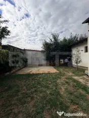 Casă spațioasă Moșnița Nouă cu panouri fotovoltaice ș 