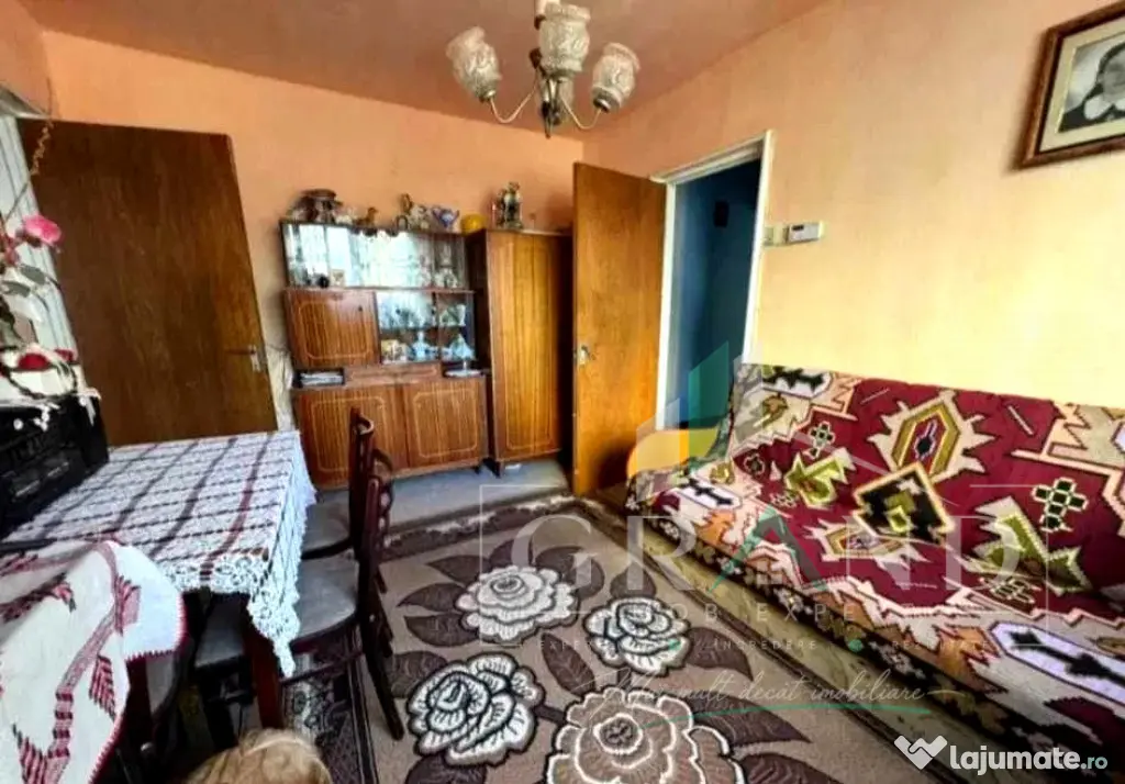 Ap 3 camere | Clăbucet | Aproape de Academia de Muzică și - Cluj-Napoca (Cluj)