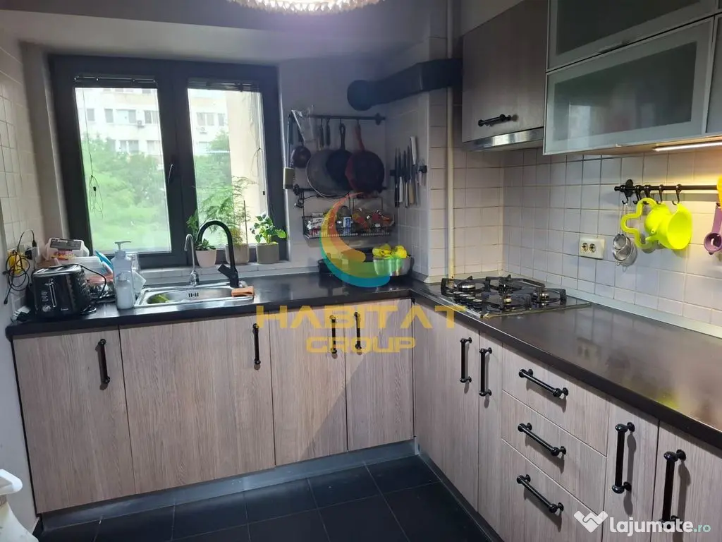 Alexandru Obregia BT vanzare 3 camere 77mp renovat bloc 1980 - Bucuresti (Bucuresti-Ilfov)