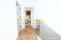 CASA DE VANZARE IN COMUNA BERCENI – 5 CAMERE, PISCINA INCALZITA