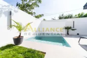 CASA DE VANZARE IN COMUNA BERCENI – 5 CAMERE, PISCINA INCALZITA 