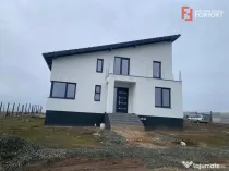 Casa individuala cu 5 camere si teren de 840 mp, Pischia