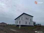 Casa individuala cu 5 camere si teren de 840 mp, Pischia 