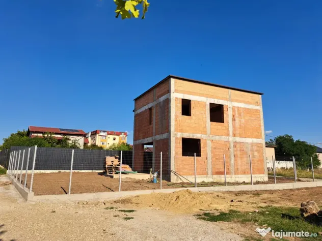 Casă P+E la roșu, 140 mp, teren 300 mp, Pantelimon, la 2 km de metrou