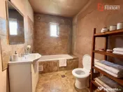 Casa individuala cu 6 camere, de vanzare in Sanandrei 