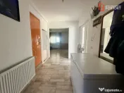 Casa individuala cu 6 camere, de vanzare in Sanandrei 