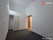 Spatiu comercial de vanzare ultracentral, cu expunere strada 