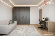 Duplex de vanzare cu 4 camere, Parter + 1 Etaj - Giarmata