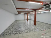 Spatiu comercial cu 6 incaperi de inchiriat in zona Giroculu