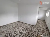 Spatiu comercial cu 6 incaperi de inchiriat in zona Giroculu