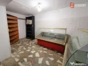 Spatiu comercial cu 6 incaperi de inchiriat in zona Giroculu