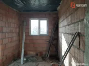 Casa individuala cu 4 camere si teren de 503 mp - zona Mosni 