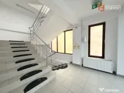 Cladire comerciala cu regim de inaltime P+2 E+M, suprafata 5 