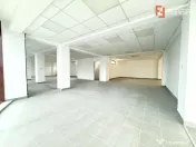 Cladire comerciala cu regim de inaltime P+2 E+M, suprafata 5 