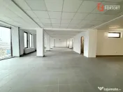 Cladire comerciala cu regim de inaltime P+2 E+M, suprafata 5 