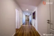 Casa 3 camere cu spatiu comercial in Carani - ID V4331 
