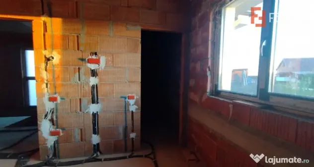 Duplex 5 camere, Becicherecu Mic - Garaj, terasa, Interior l - Becicherecu Mic (Timis)