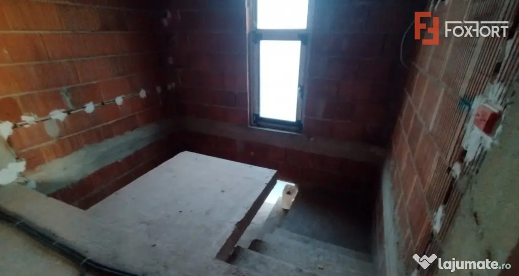 Duplex 5 camere, Becicherecu Mic - Garaj, terasa, Interior l - Becicherecu Mic (Timis)