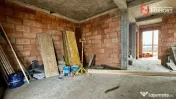 Duplex cu 4 camere in Sag, zona Manastire