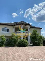 Vila spatioasa 10 camere 12.000 mp Ciolpani 