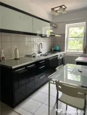 Apartament 3 camere de inchiriat – ultracentral, complet mob 