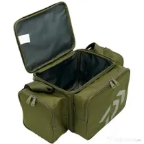 Geanta Daiwa Black Widow Compact Tackle Bag