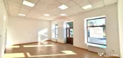Spațiu comercial 75 mp Piata Catedralei. Vitrină si acces din stradă 