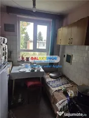 Vindem ap cu 2 cam cf 1 SD, et 4, in zona Craiovei