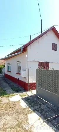 CASĂ IN MEZOKOVACSHAZA -UNGARIA (VAMA TURNU-ARAD) 