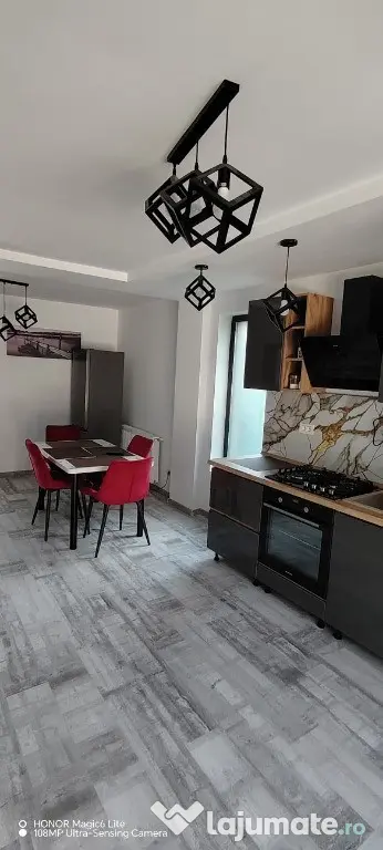 Apartament 3 camere - Mamaia Sat (Constanta)