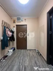 Apartament decomandat cu 3 camere, renovat recent, centrală 