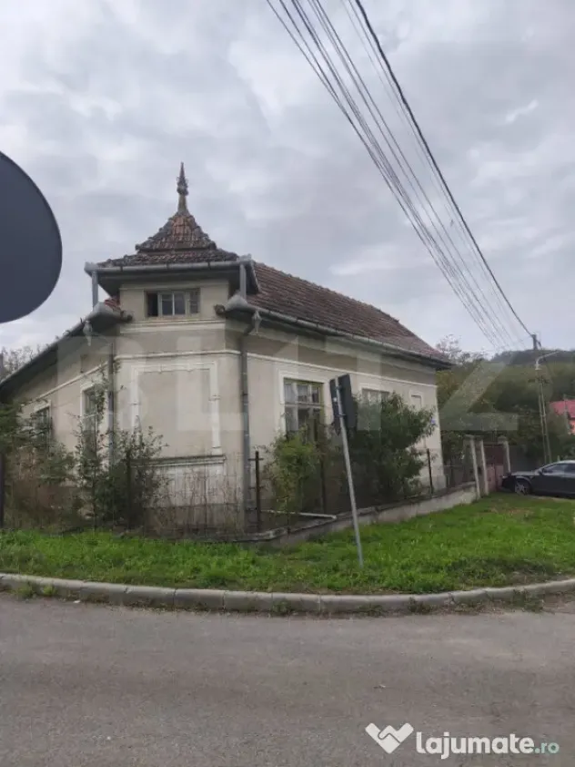 Casa de vanzare, 150 mp, zona Centru - Ocna Mures - Ocna Mures (Alba)