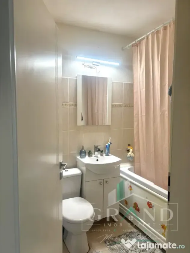 AP 2 CAMERE DECOMANDAT 46 MP BALCON PARCARE INCLUSA FLORILOR - Floresti (Cluj)