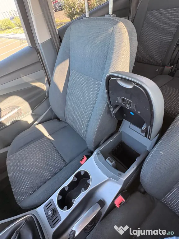 Ford C-Max 2011 | 1.6 Benzină 125 CP | 110.000 km | Unic proprietar