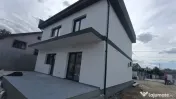 CASA 145MP UTILI, BALTA VERDE, 450MP TEREN, 2 FRONTURI STRAD 