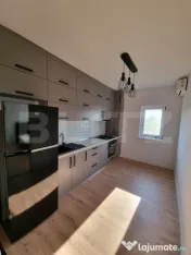 Studio central, 46 mp, centrala si ac, etajul 1 
