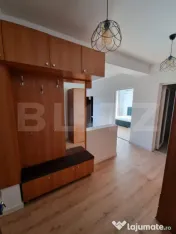 Studio central, 46 mp, centrala si ac, etajul 1 