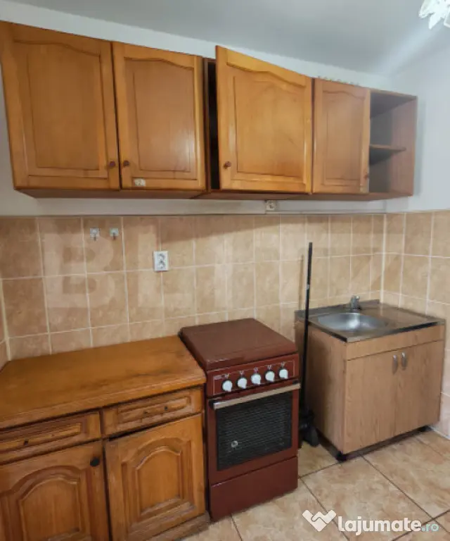 Apartament cu 2 camere,decomandat ,Rogerius - Oradea (Bihor)
