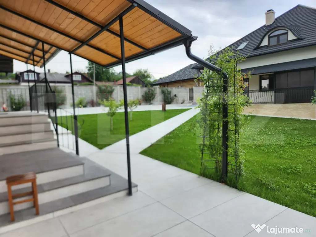 Casa individuala, 411 mp, împreună cu 2000mp teren, Gura - Gura Humorului (Suceava)