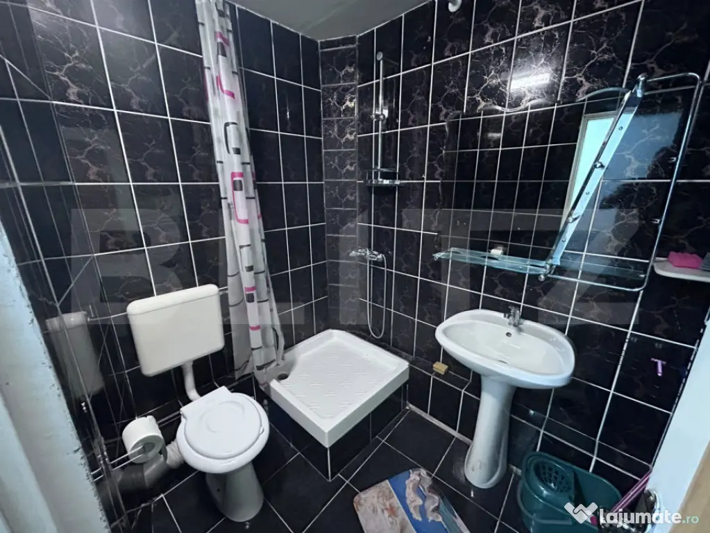 Apartament 2 camere, 55 mp, zona 9 Mai - Targu Jiu (Gorj)