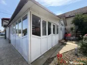 Spatiu comercial de inchiriat, 88 mp, zona Iezureni